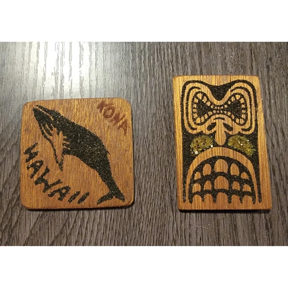 2 Hawaii Koa Wood Square Magnets Kona Humpback Whale & Tiki Mask Magnet
